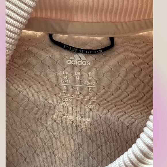 Adidas women’s running vest size M. Cream/ivory color. Full front zip. - Picture 8 of 12